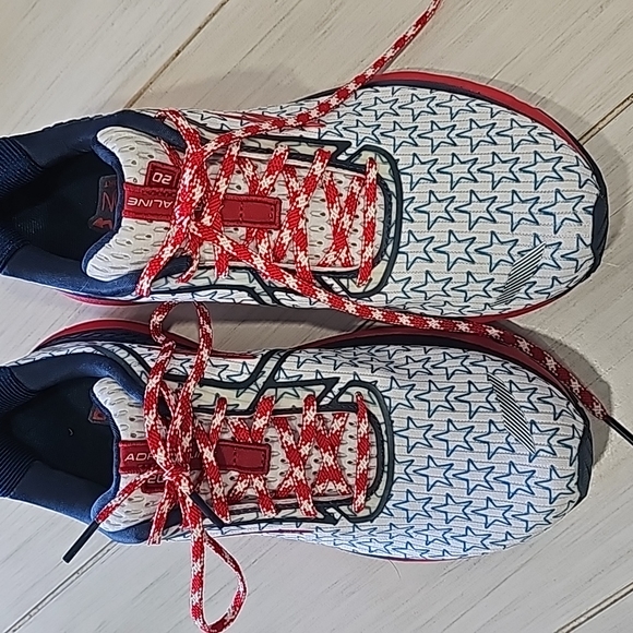 Brooks Adrenaline 20 - Picture 2 of 4